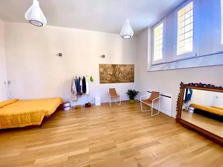 Lancia Di Barolo Suite Palermo Italy